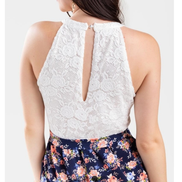 Francesca's floral jumpsuit - Picture 3 of 7